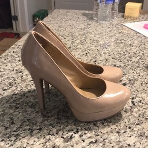 Lauren Conrad Nude/Cream Pumps/Heels Size 8